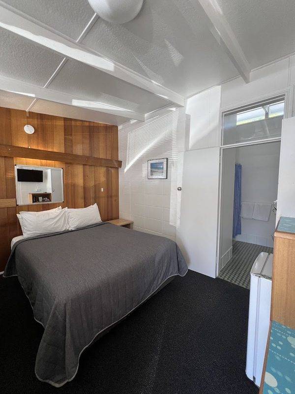 Riverfront Motel